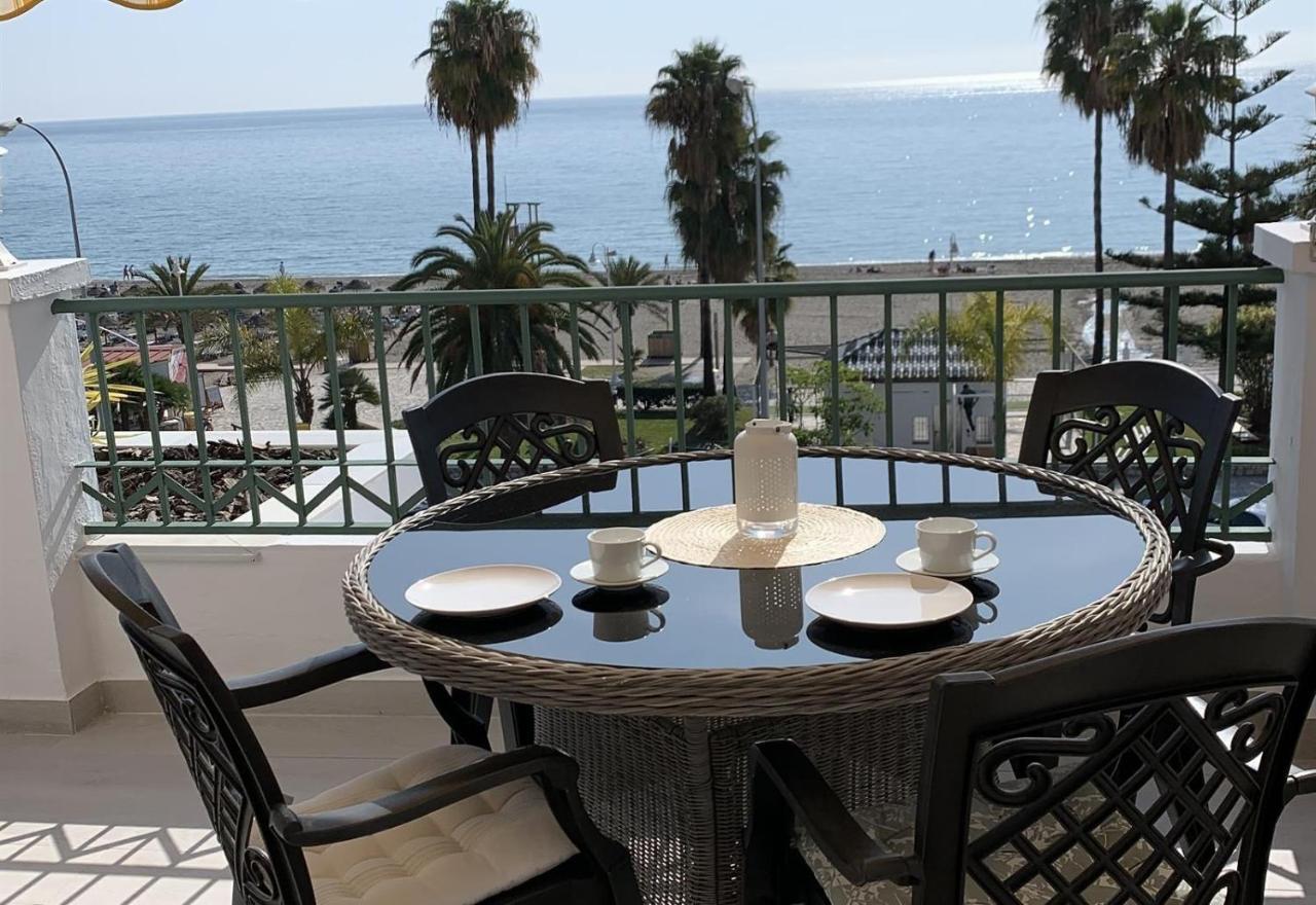 Lovely Apartment At The Beach Nerja Exteriör bild