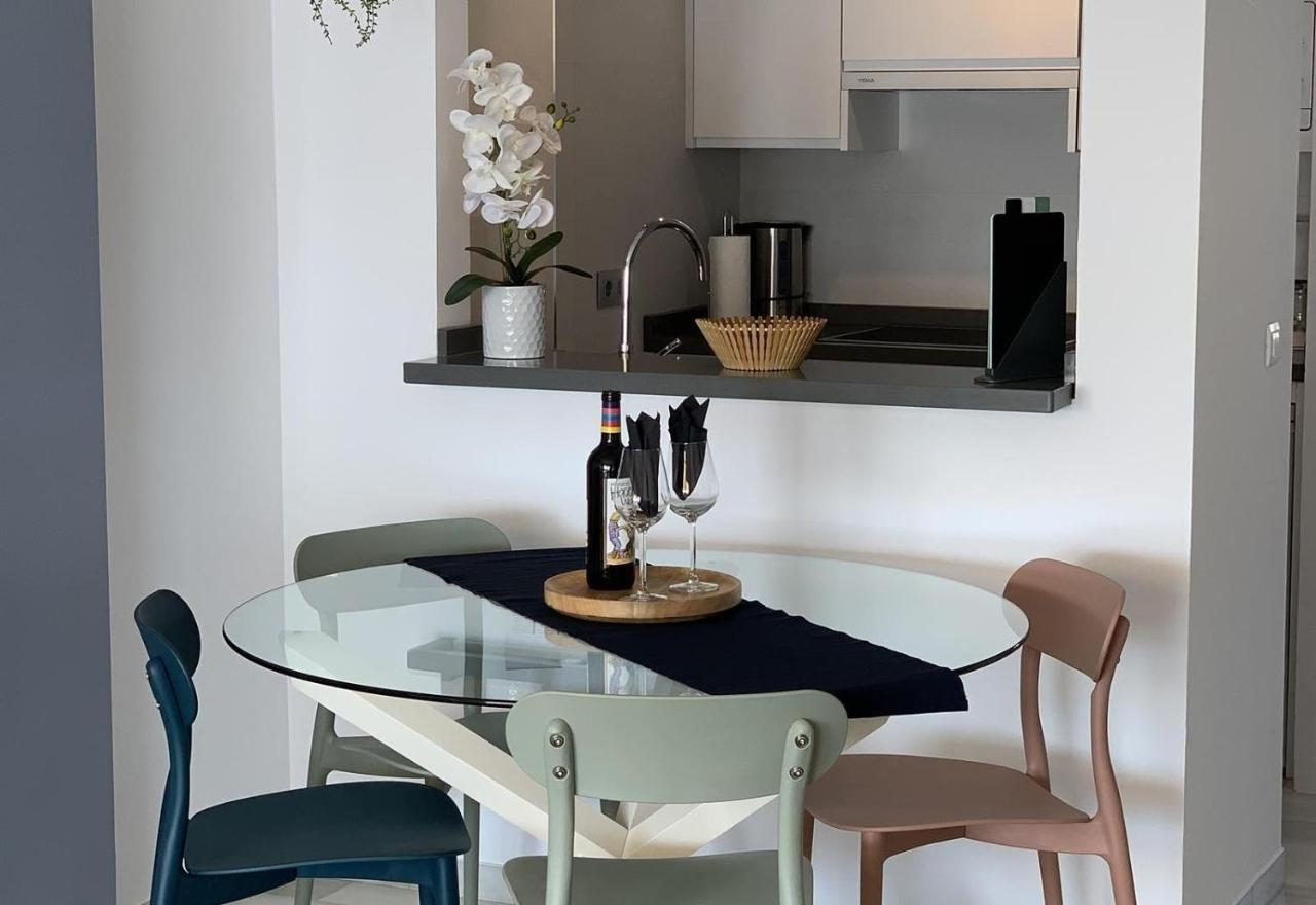 Lovely Apartment At The Beach Nerja Exteriör bild